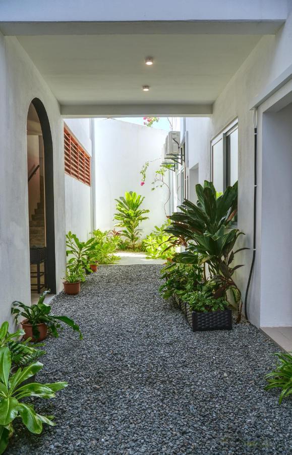 Island Ambience Hotel Maafushi Exterior foto